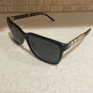 Burberry BE4181 300187 58M Black/G Square Sunglass